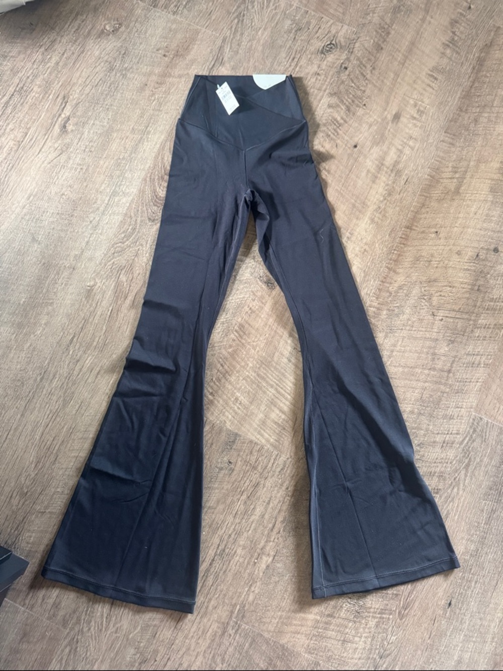 aerie High-Waist Flared Black